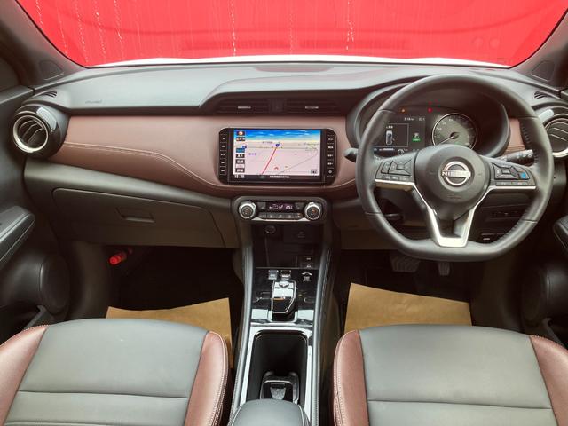 NISSAN KICKS X TWO TONE INTERIOR EDITION