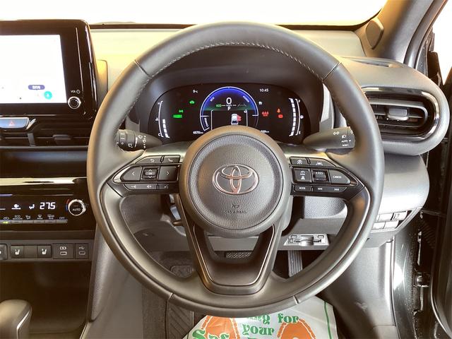 2025 TOYOTA YARIS CROSS HYBRID Z