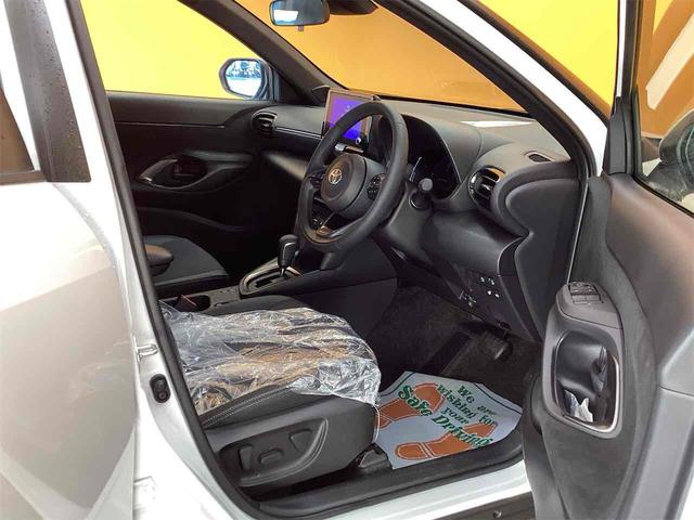 2024 TOYOTA YARIS CROSS Z