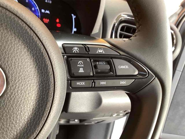 2024 TOYOTA YARIS CROSS Z