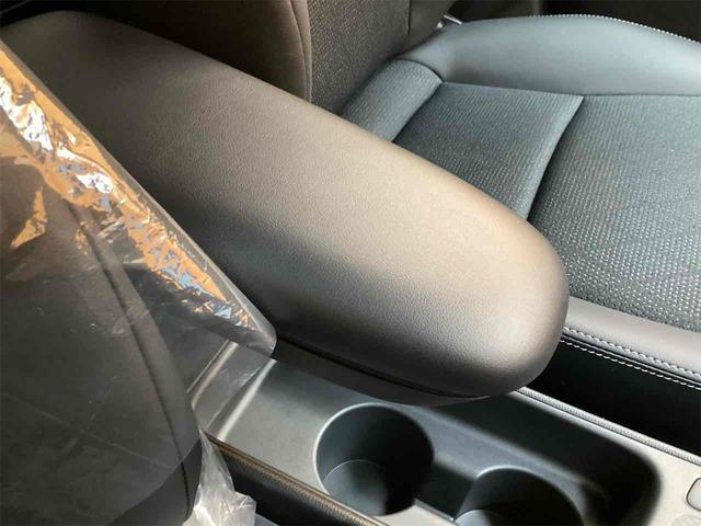 2024 TOYOTA YARIS CROSS Z