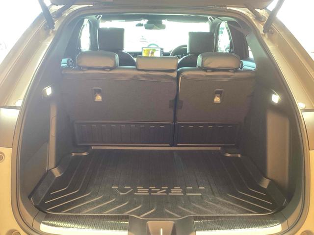 HONDA VEZEL E:HEV Z PLAY PACKAGE