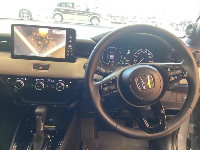 HONDA VEZEL E:HEV Z PLAY PACKAGE