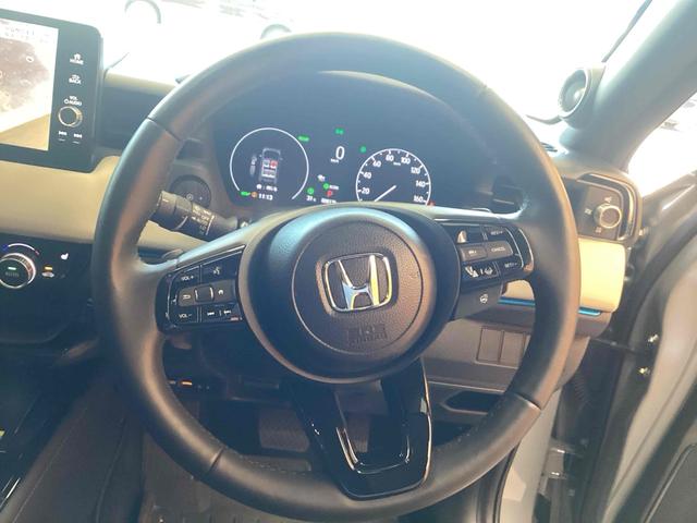 HONDA VEZEL E:HEV Z PLAY PACKAGE