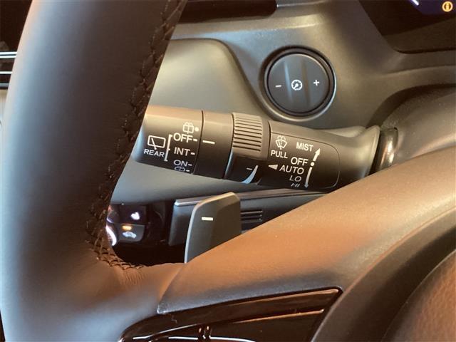 2025 HONDA VEZEL E:HEV Z