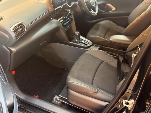 TOYOTA YARIS CROSS HYBRID GR SPORT