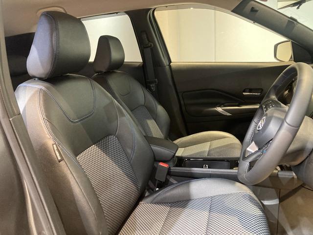 2025 NISSAN KICKS X