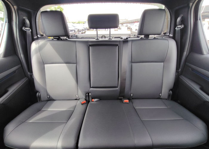 2026 TOYOTA Hilux DOUBLE CAB