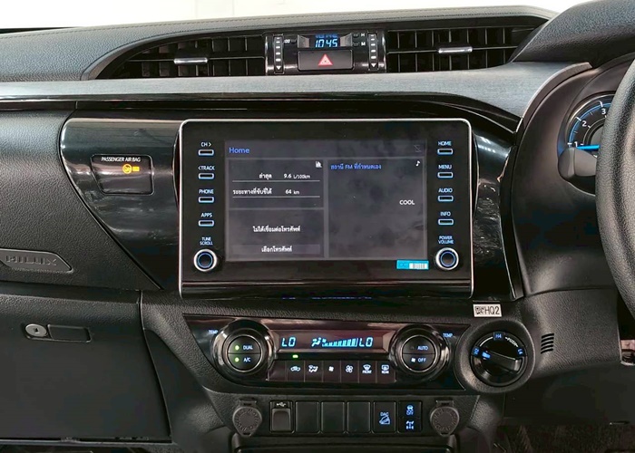 2023 TOYOTA Hilux SMART CAB 2.8 4WD AT Bronze