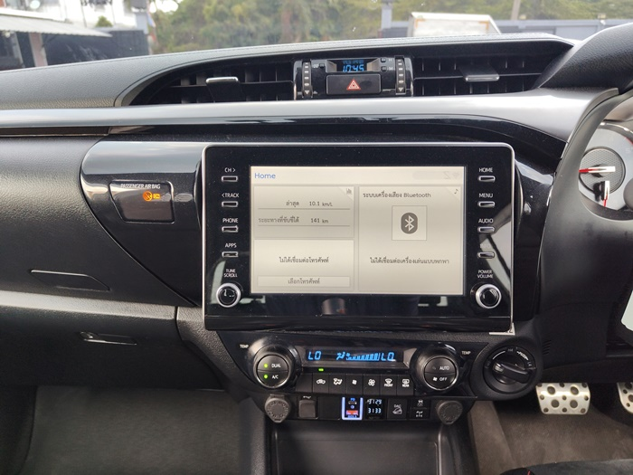 2023 TOYOTA Hilux DOUBLE CAB 2.8 4WD AT White