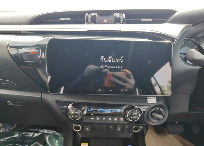 2026 TOYOTA Hilux DOUBLE CAB