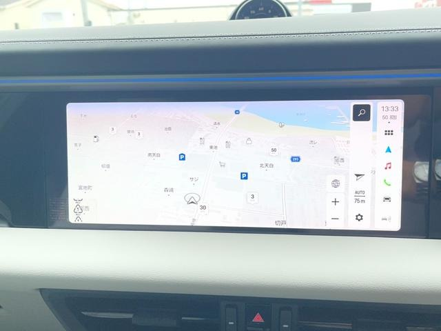 PORSCHE MACAN ELECTRIC MACAN SUNROOF
