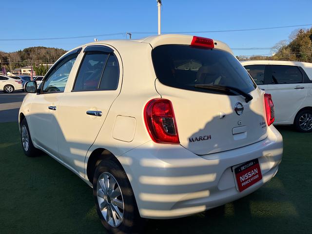 NISSAN MARCH BOLERO