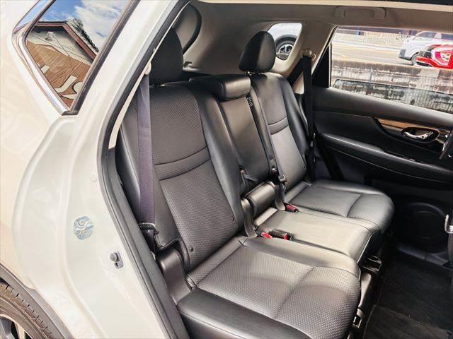 NISSAN X-TRAIL 20XI