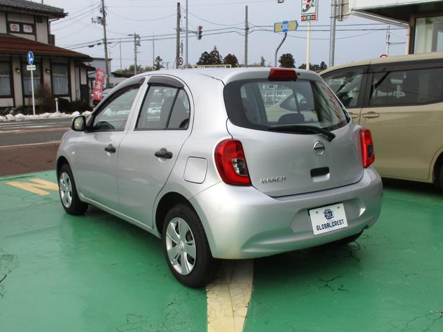 NISSAN MARCH S