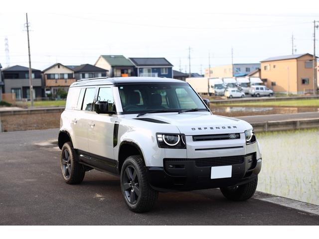 LAND ROVER DEFENDER