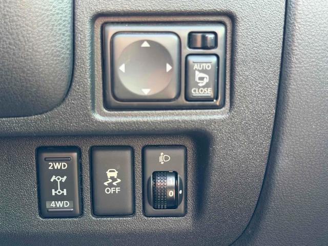 NISSAN MARCH X FOUR V SELECTION