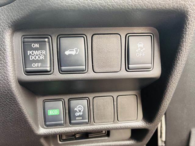 NISSAN X-TRAIL 20XI