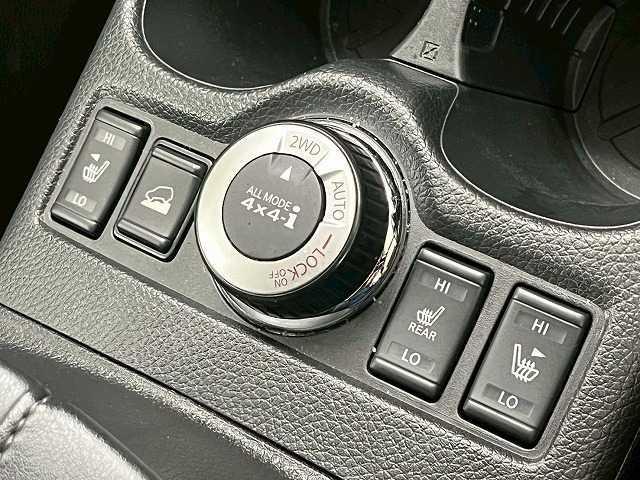 NISSAN X-TRAIL 20XI
