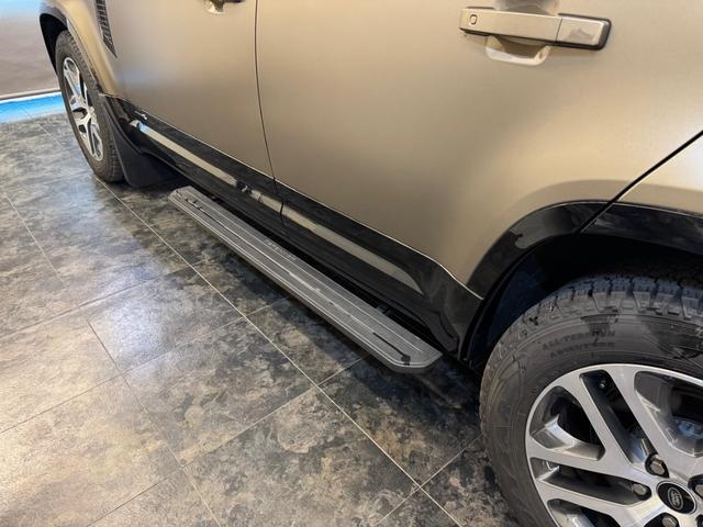 LAND ROVER DEFENDER 110X D300
