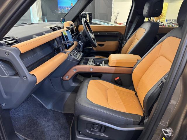 LAND ROVER DEFENDER 110X D300