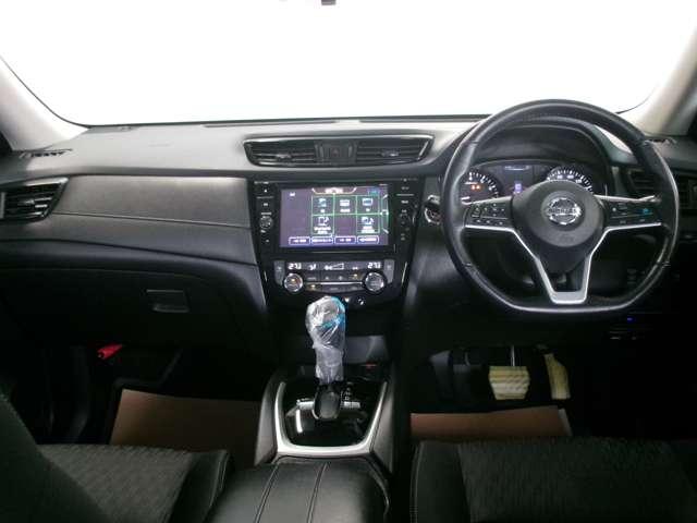 NISSAN X-TRAIL 20XI