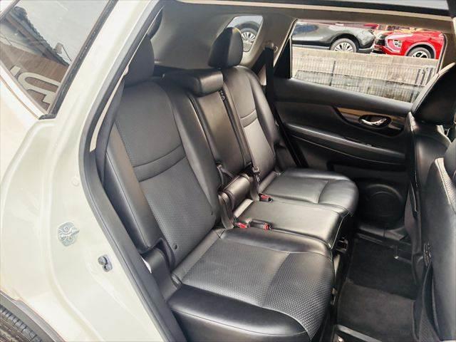 NISSAN X-TRAIL 20XI