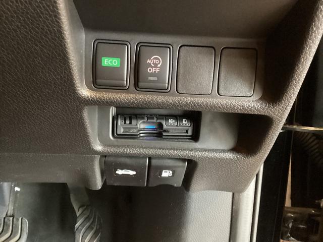 NISSAN X-TRAIL 20XI