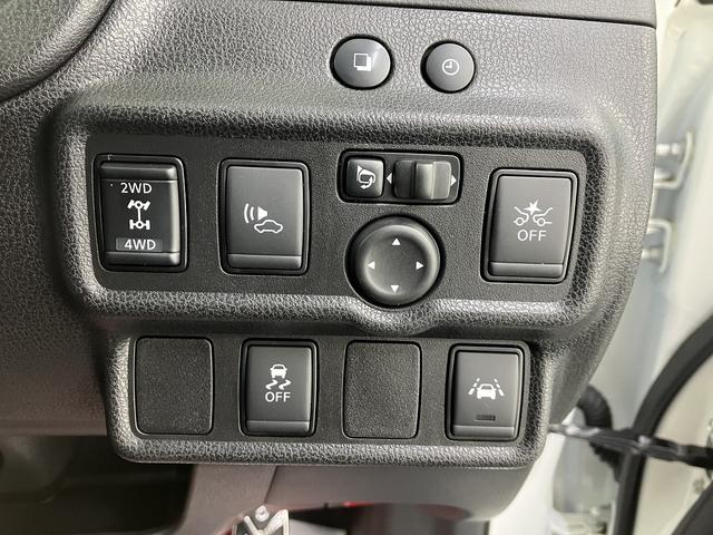 NISSAN NOTE E-POWER MEDALIST FOUR