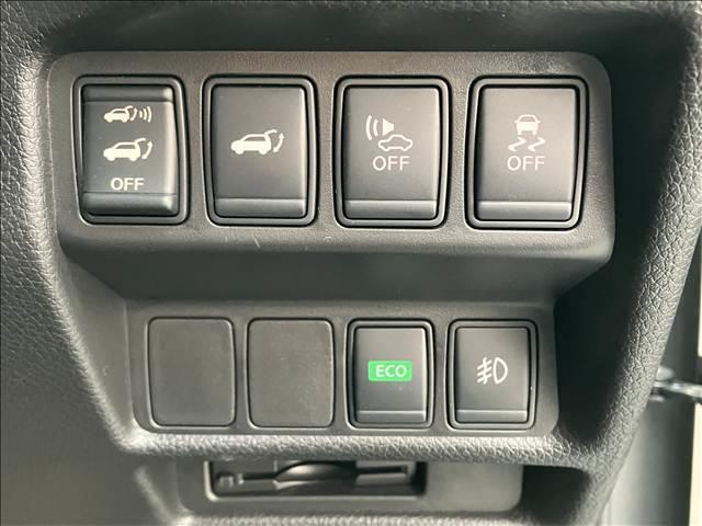 NISSAN X-TRAIL 20X HYBRID EMERGENCY BRAKE PACKAGE