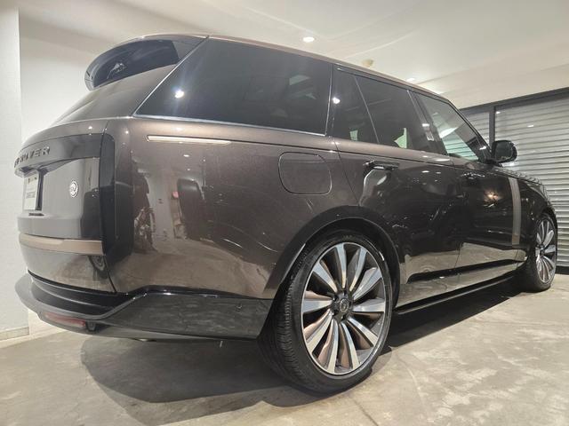 LAND ROVER RANGE ROVER SV P615 STANDARD WHEELBASE