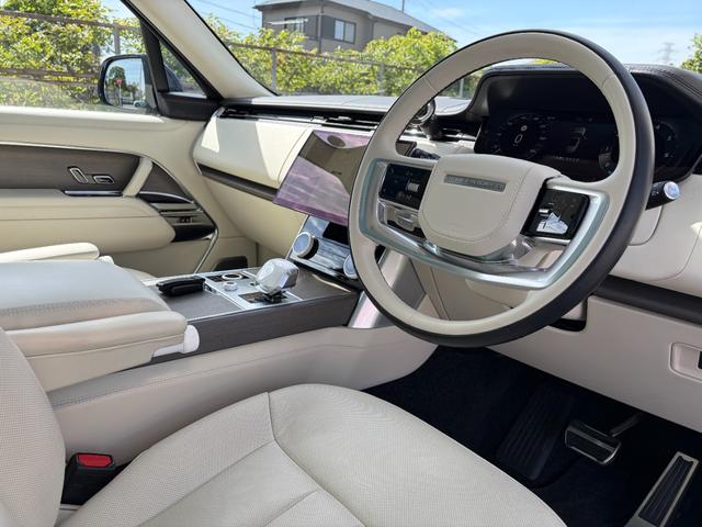 LAND ROVER RANGE ROVER SV P530 STANDARD WHEELBASE