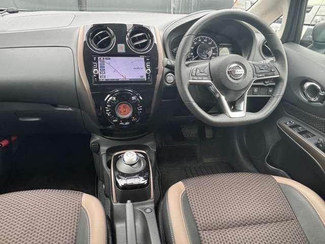 NISSAN NOTE E-POWER MEDALIST FOUR