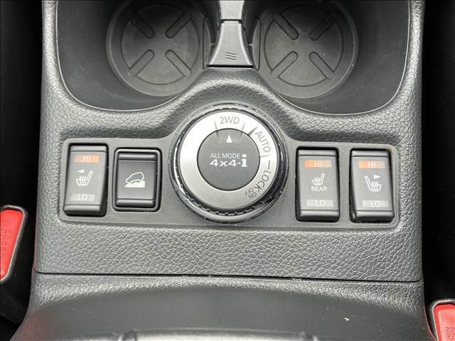 NISSAN X-TRAIL 20X