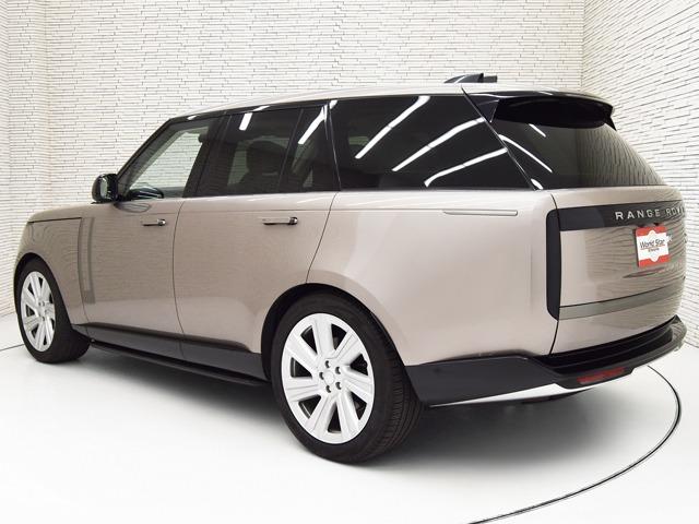 LAND ROVER RANGE ROVER HSE D300 STANDARD WHEELBASE