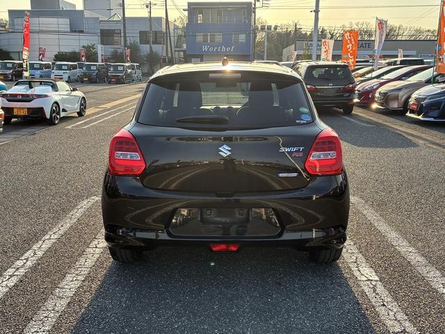 SUZUKI SWIFT HYBRID RS
