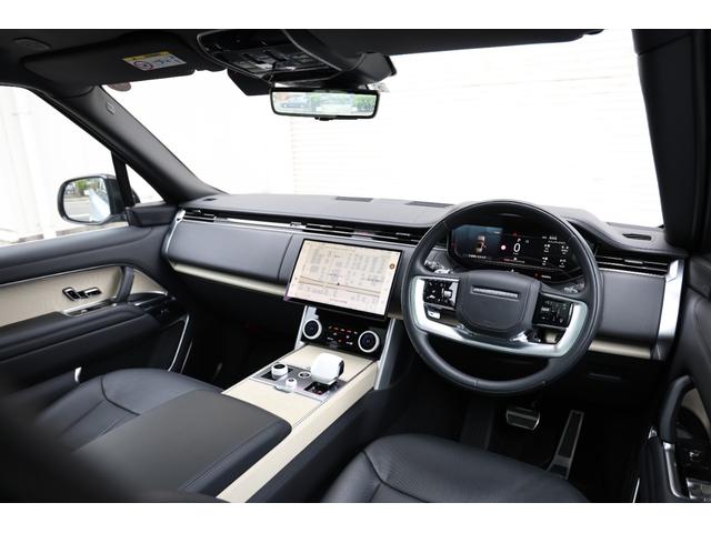 LAND ROVER RANGE ROVER SV P530 STANDARD WHEELBASE