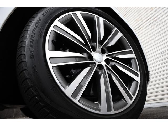 LAND ROVER RANGE ROVER AUTOBIOGRAPHY P550E STANDARD WHEELBASE