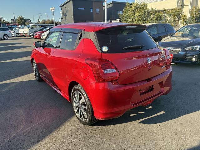 SUZUKI SWIFT HYBRID RS