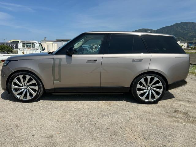 LAND ROVER RANGE ROVER HSE D300 STANDARD WHEELBASE
