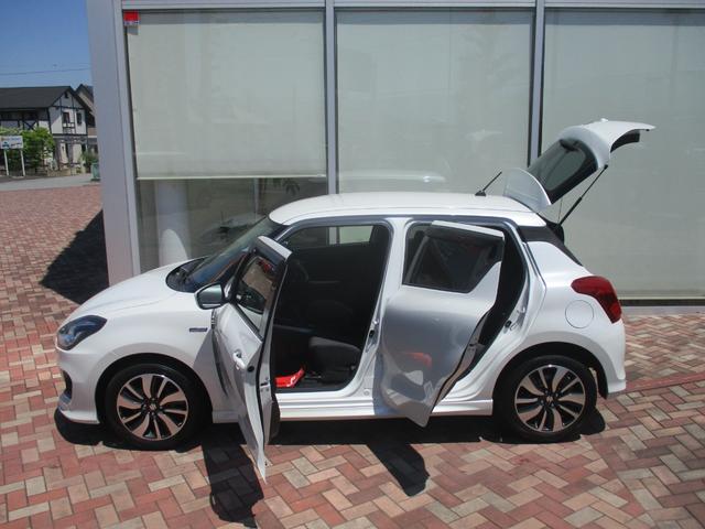 SUZUKI SWIFT HYBRID RS