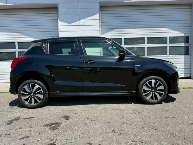 SUZUKI SWIFT HYBRID RS