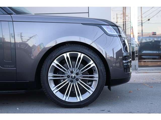 LAND ROVER RANGE ROVER AUTOBIOGRAPHY D300 STANDARD WHEELBASE
