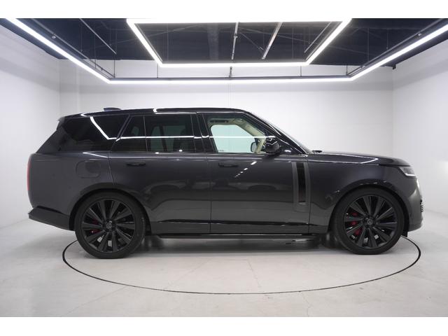 LAND ROVER RANGE ROVER SV P530 STANDARD WHEELBASE