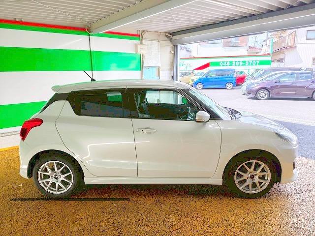 SUZUKI SWIFT RST