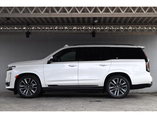 CADILLAC CADILLAC ESCALADE WHITE SPORT EDITION