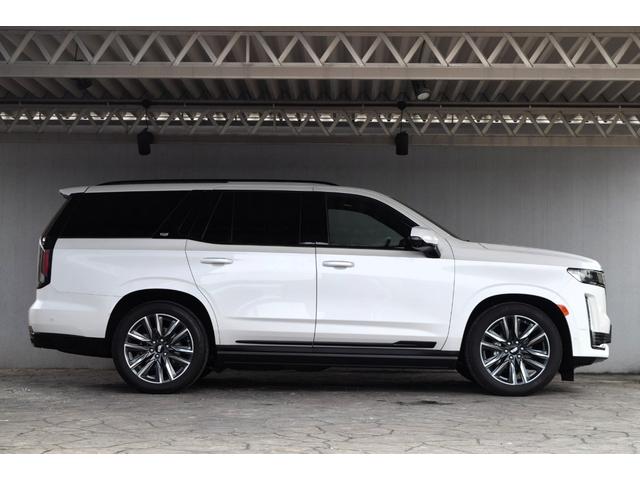 CADILLAC CADILLAC ESCALADE WHITE SPORT EDITION