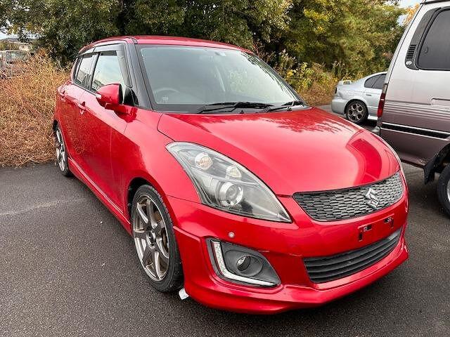 SUZUKI SWIFT RS