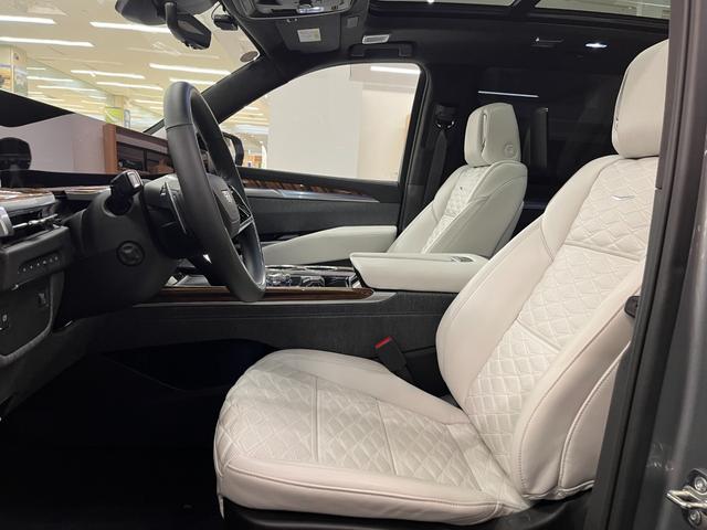 CADILLAC CADILLAC ESCALADE SPORT
