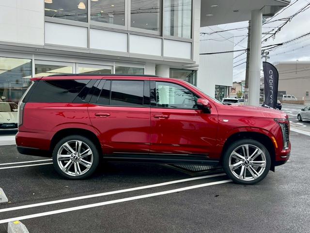 CADILLAC CADILLAC ESCALADE SPORT